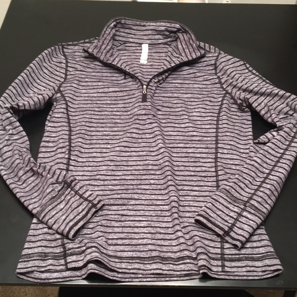 Lululemon 1/4 zip pullover